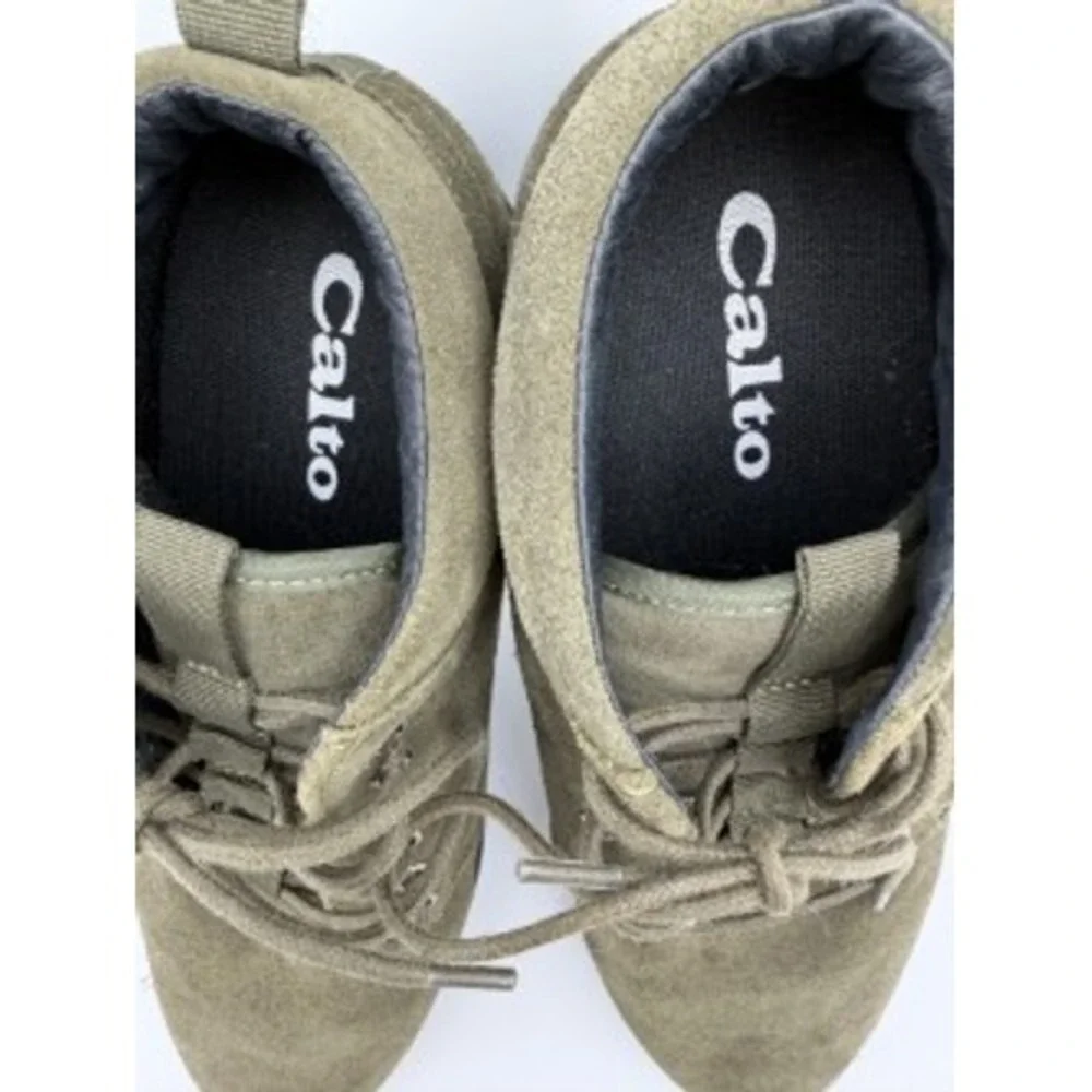 Calto Olive Green Suede Ankle Boots Mens‎ 8 Lug Sole Casual Hiking Chukka